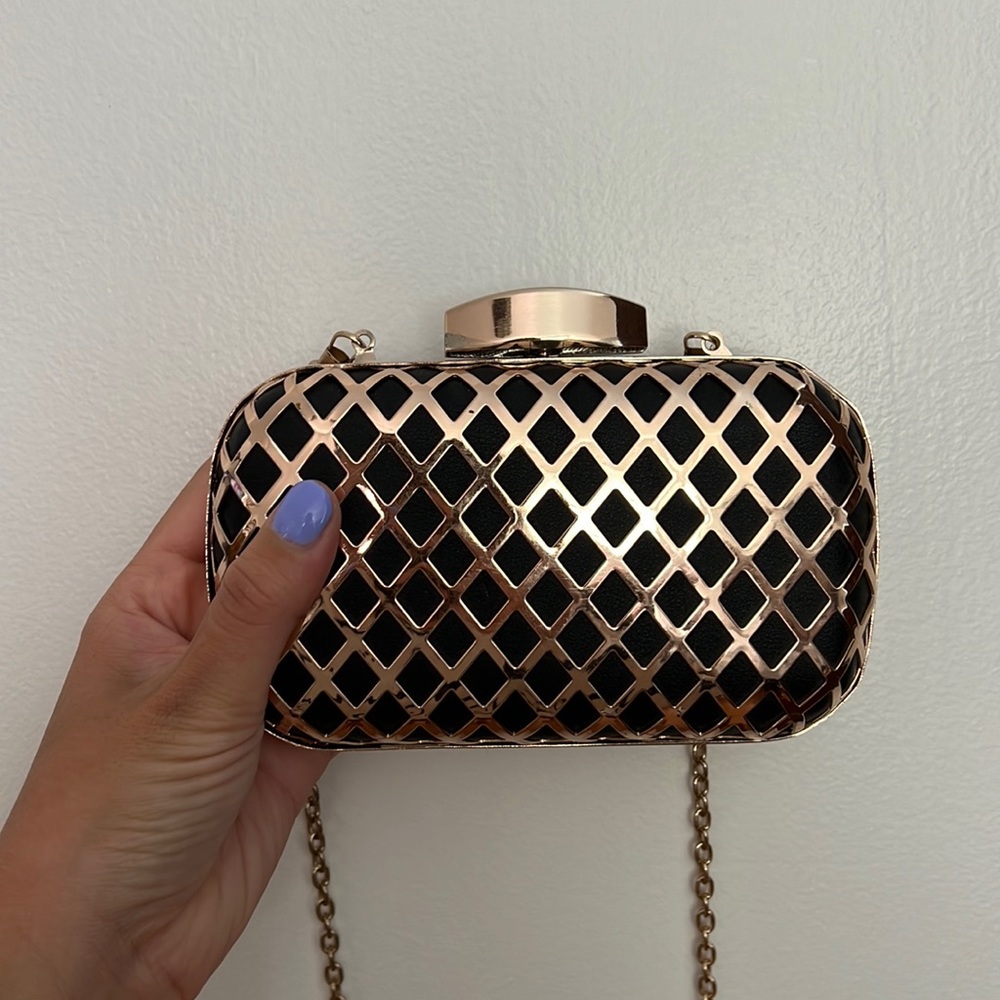Women’s clutch